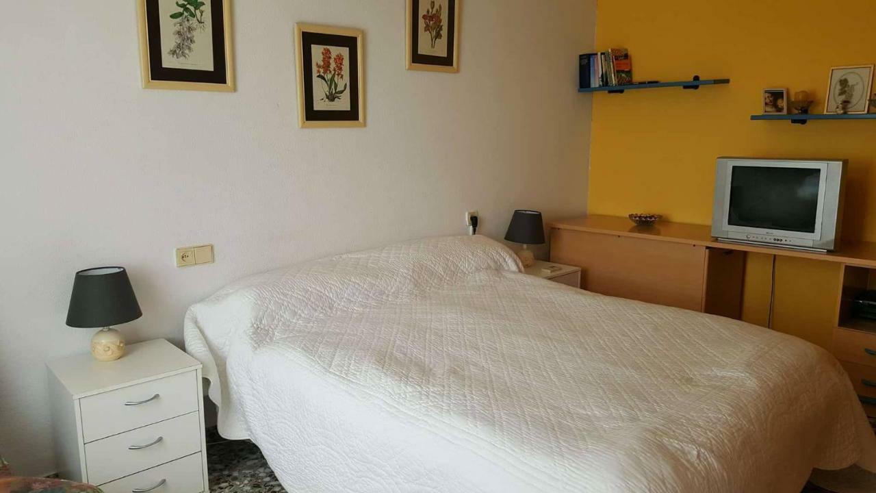 Casa De Los Amigos Busot Eksteriør billede